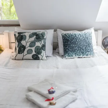 אכסניה Fitness Premium *