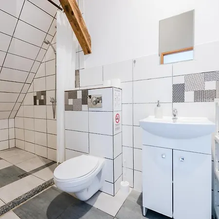 Fitness Premium Hostel Breslau